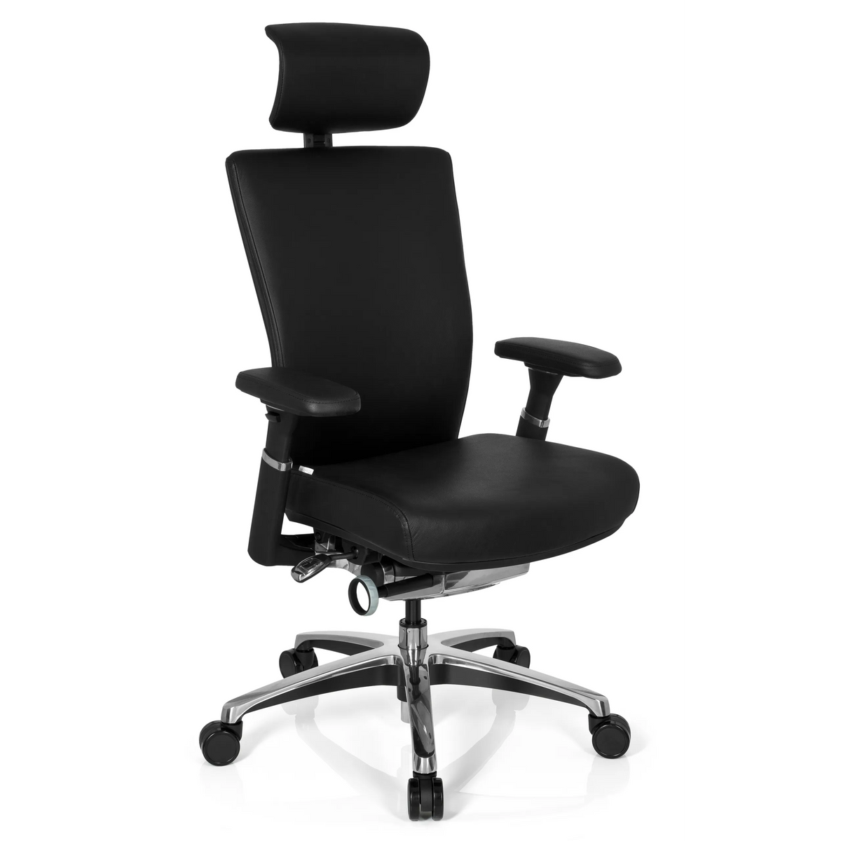 Siège de bureau de qualité professionnelle NOVA noir en cuir avec appuie-tête et base à cinq roulettes de hjh OFFICE – vue à 360° (vue de trois quarts avant 40°)