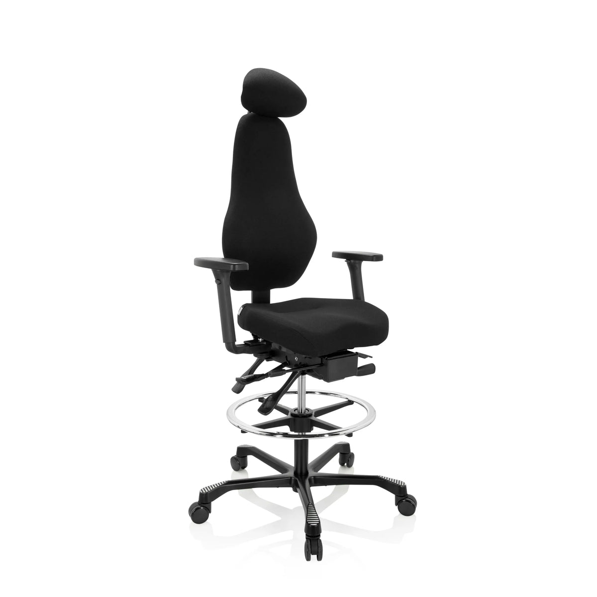 Chaise de comptoir RESISTIO WORK noire avec appui-tête, repose-pieds et base à cinq roulettes de hjh OFFICE – vue à 360° (vue de trois quarts avant 40°)
