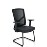 Chaises cantilever BRETON V B noires avec dossier en maille et accoudoirs de hjh OFFICE