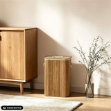 Panier à linge Falster 72 en bambou avec couvercle blanc et poignées de transport de hjh LIVING (image générée par IA)
