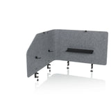 Cloison de table FLEXMIUT T TOP grise avec tablette intégrée et pinces de fixation de hjh OFFICE – vue à 360° (vue de face 15°)