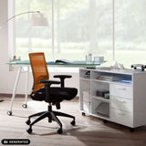 Siège de bureau de qualité professionnelle PORTO BASE en noir et orange avec accoudoirs et roulettes de hjh OFFICE (image générée par IA)