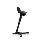 Siège assis-debout TOP WORK 34 noir avec assise, dossier et base à quatre pieds de hjh OFFICE – vue à 360° (vue de trois quarts avant 60°)