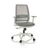 Siège de bureau à domicile PROFONDO ECO W gris avec dossier en maille et piètement à cinq roulettes de hjh OFFICE – vue à 360° (vue de face 15°)