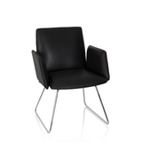 Chaise rembourrée noire DESIGNIA V avec accoudoirs et pieds fins en métal de hjh OFFICE – vue à 360° (vue de face 20°)