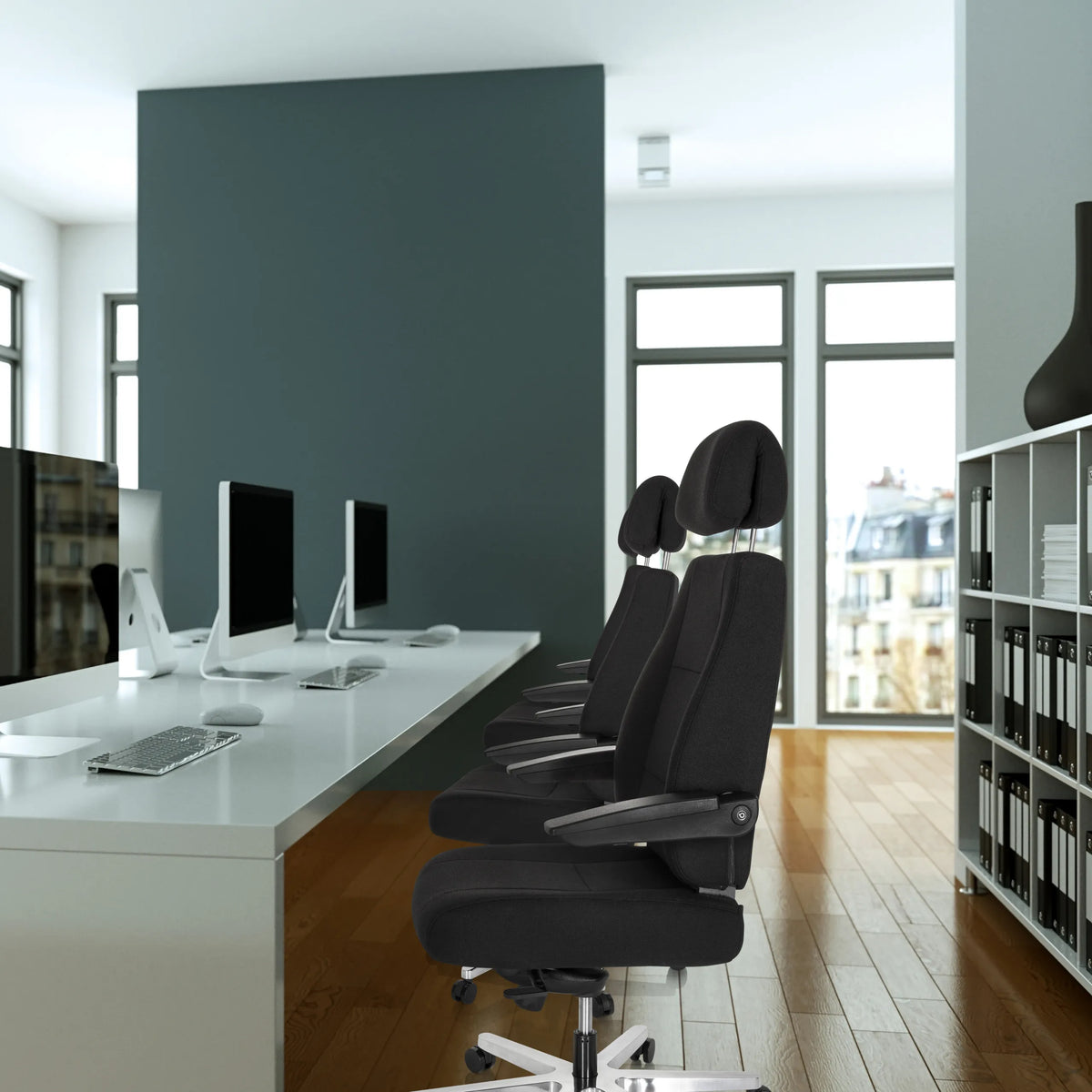 Siège pivotant XXL 24 HOURS I en noir avec appuie-tête et accoudoirs de hjh OFFICE