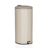 Poubelle CLEAN STEP 2 beige d'une capacité de 30 litres avec pédale de hjh OFFICE