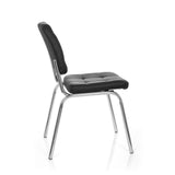 Chaise à quatre pieds PICENO V noire avec revêtement matelassé et structure en chrome de hjh OFFICE – vue à 360° (vue de profil 100°)