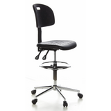 Chaise de comptoir noire TOP WORK 23 avec repose-pieds et piètement à cinq roulettes de hjh OFFICE – vue à 360° (vue de trois quarts avant 60°)