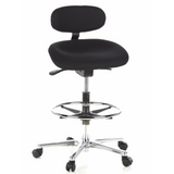 Chaise de comptoir WORK MF noire avec repose-pieds et base à cinq roulettes de hjh OFFICE – vue à 360° (vue de face 20°)
