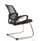 Chaises cantilever VISTO NET V noires avec dossier en maille, assise rembourrée et accoudoirs de hjh OFFICE – vue à 360° (vue de trois quarts arrière 120°)
