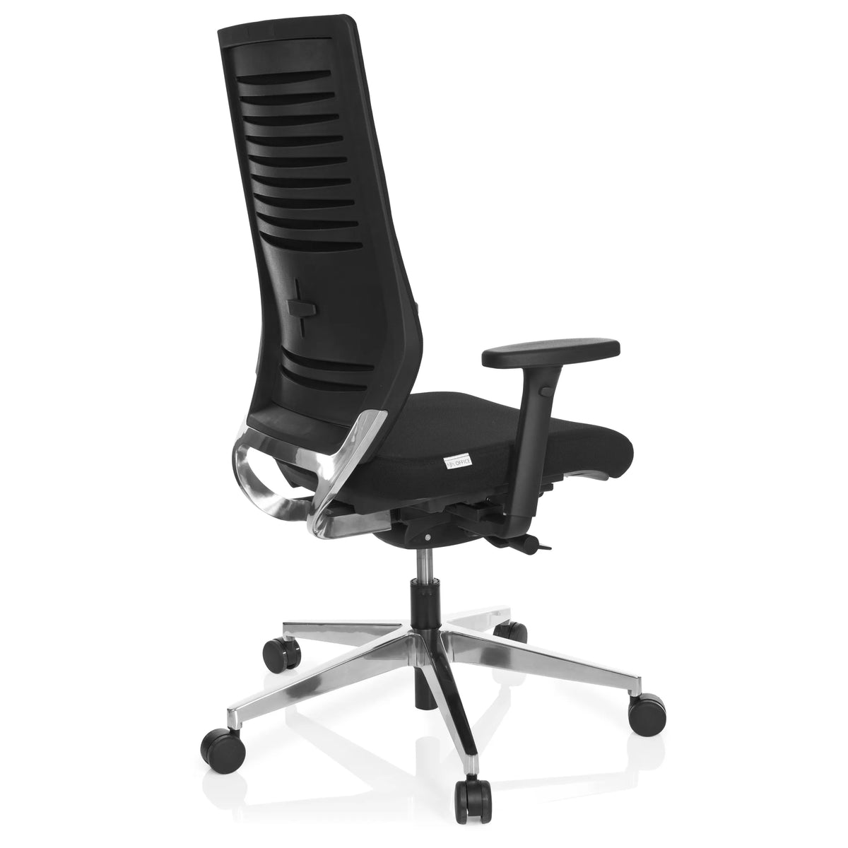 Siège de bureau de qualité professionnelle PRO-TEC 700 noir avec accoudoirs et pied à cinq roulettes brillant de hjh OFFICE – vue à 360° (vue de trois quarts arrière 120°)