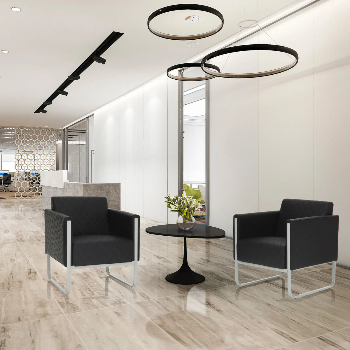 Deux fauteuils rembourrés ARUBA STEP noirs avec piètement luge et revêtement capitonné de hjh OFFICE