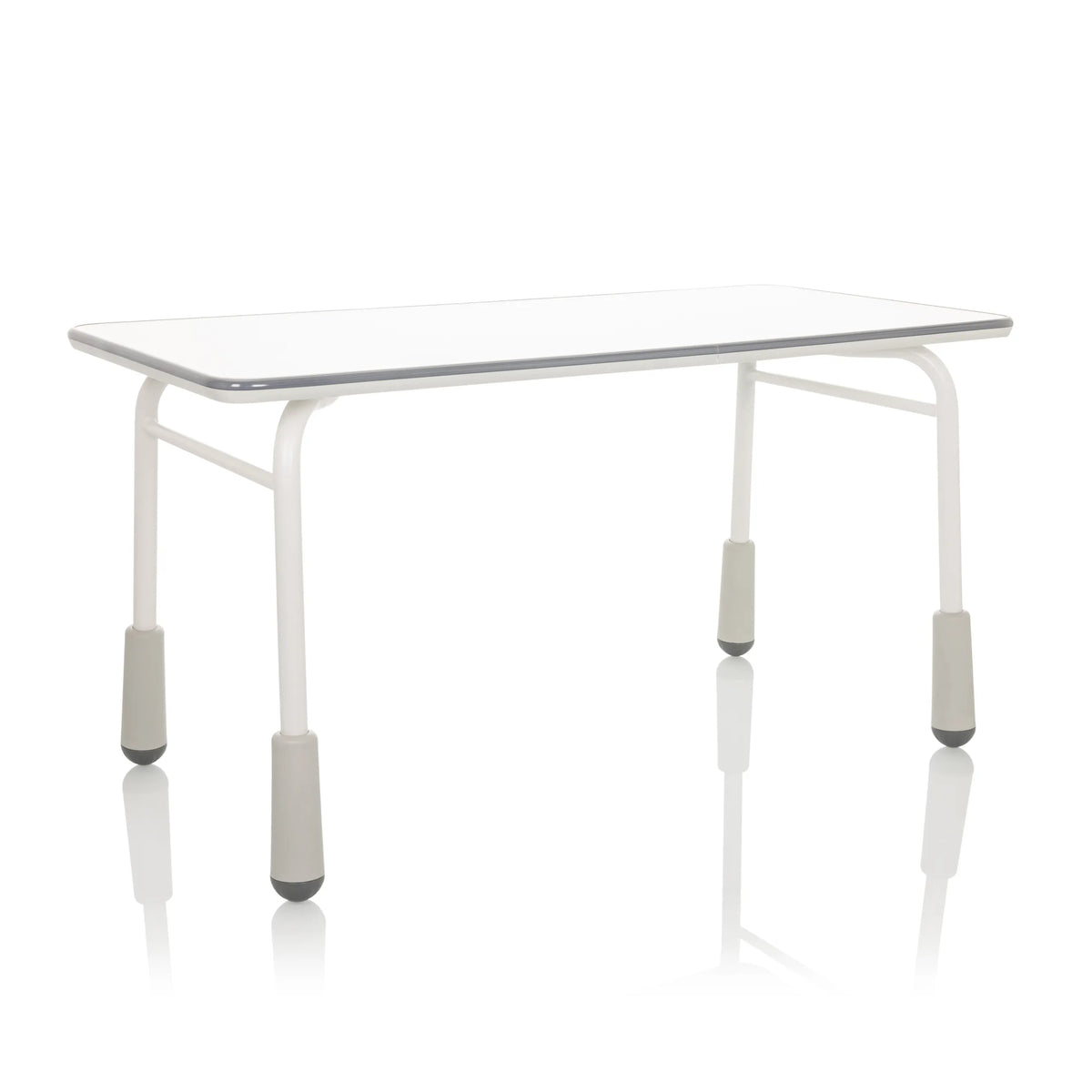 Bureau enfant KID GRO T gris clair avec structure blanche et pieds gris de hjh OFFICE – vue à 360° (vue de trois quarts avant 30°)