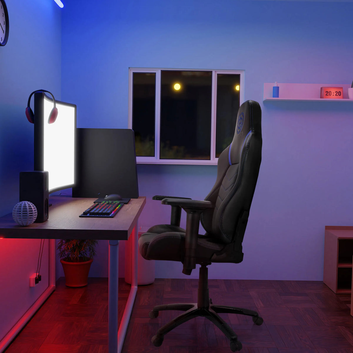 Fauteuil Gamer GAMEBREAKER POLARYS I en gris et bleu à un bureau avec écran et clavier de hjh OFFICE