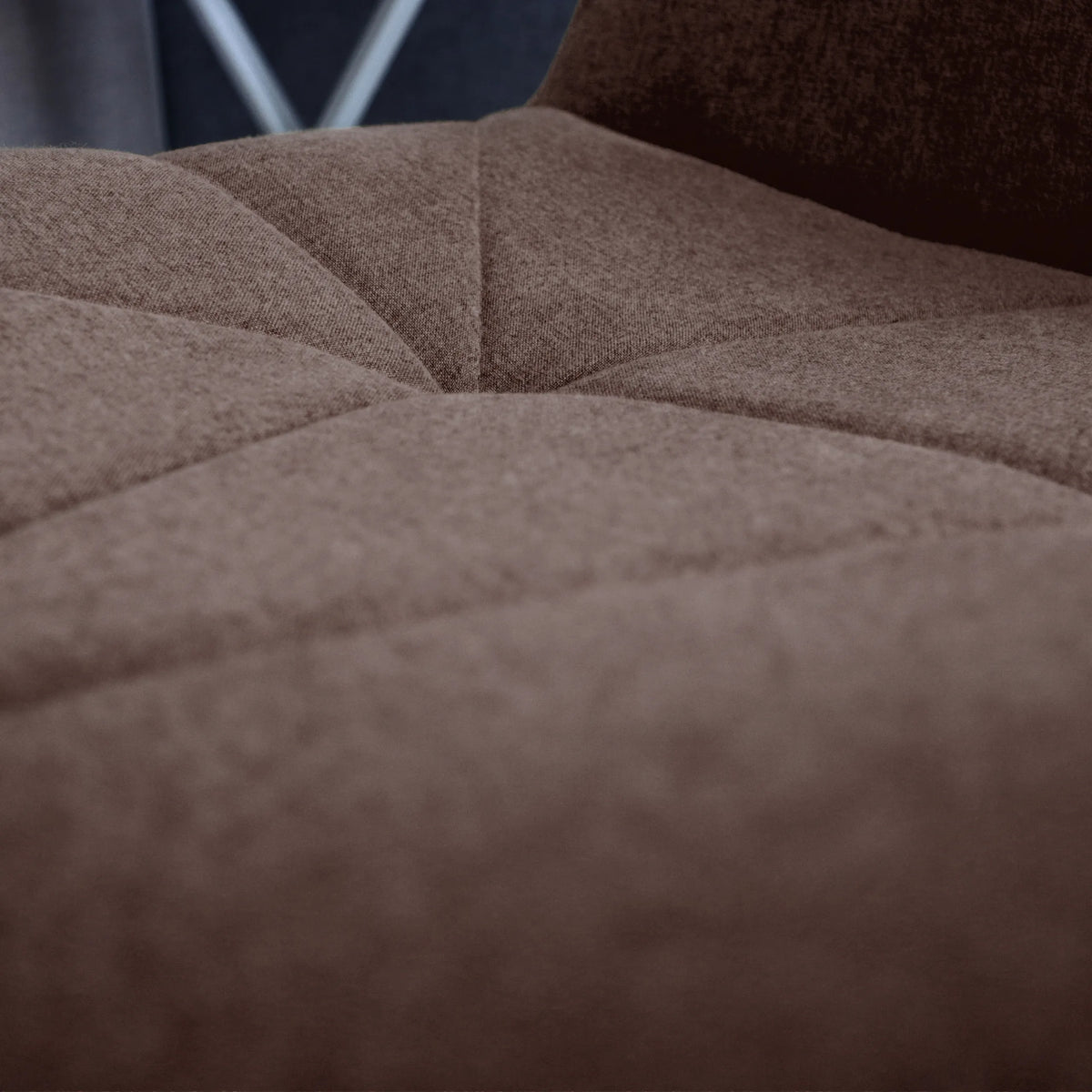Revêtement en tissu marron moyen avec surpiqûres du Siège de bureau à domicile SARANTO II de hjh OFFICE