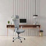 Siège de bureau de qualité professionnelle BRETON PRO W gris avec appuie-tête et accoudoirs devant un bureau minimaliste de hjh OFFICE