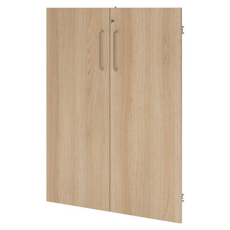 Armoire à deux portes FlexWall aspect chêne avec deux poignées argentées de hjh OFFICE PRO