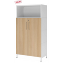 Armoire de bureau FlexWall en blanc et chêne avec deux portes, niche ouverte et socle blanc de hjh OFFICE PRO