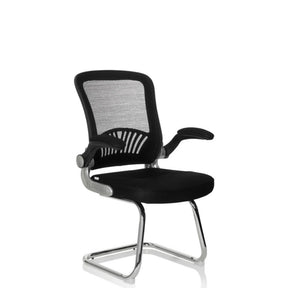 Chaises cantilever FLYER PRO V noires avec dossier en maille, accoudoirs et structure chromée de hjh OFFICE