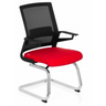 Chaises cantilever INVENTOR V avec dossier en maille noire, assise rouge et structure chromée de hjh OFFICE
