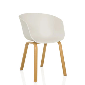 Chaise à coque OSLO W blanche avec quatre pieds en bois clair de hjh LIVING