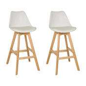 Deux tabourets de bar SCANDI HIGH blancs avec pieds en bois clair et repose-pieds intégré de hjh LIVING