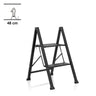 Échelle pliante SOLID W5 noire avec deux marches et une hauteur de 48 cm de hjh OFFICE