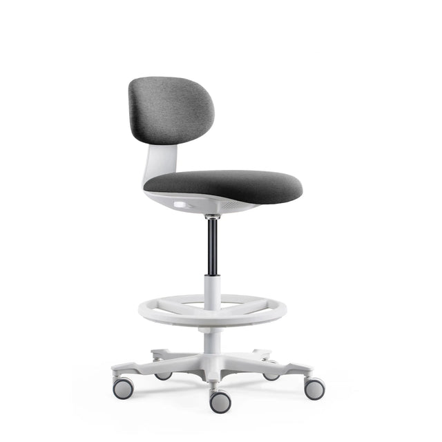 Chaise de travail WORK MF2 W en gris foncé avec pied en étoile et repose-pieds blancs de hjh OFFICE